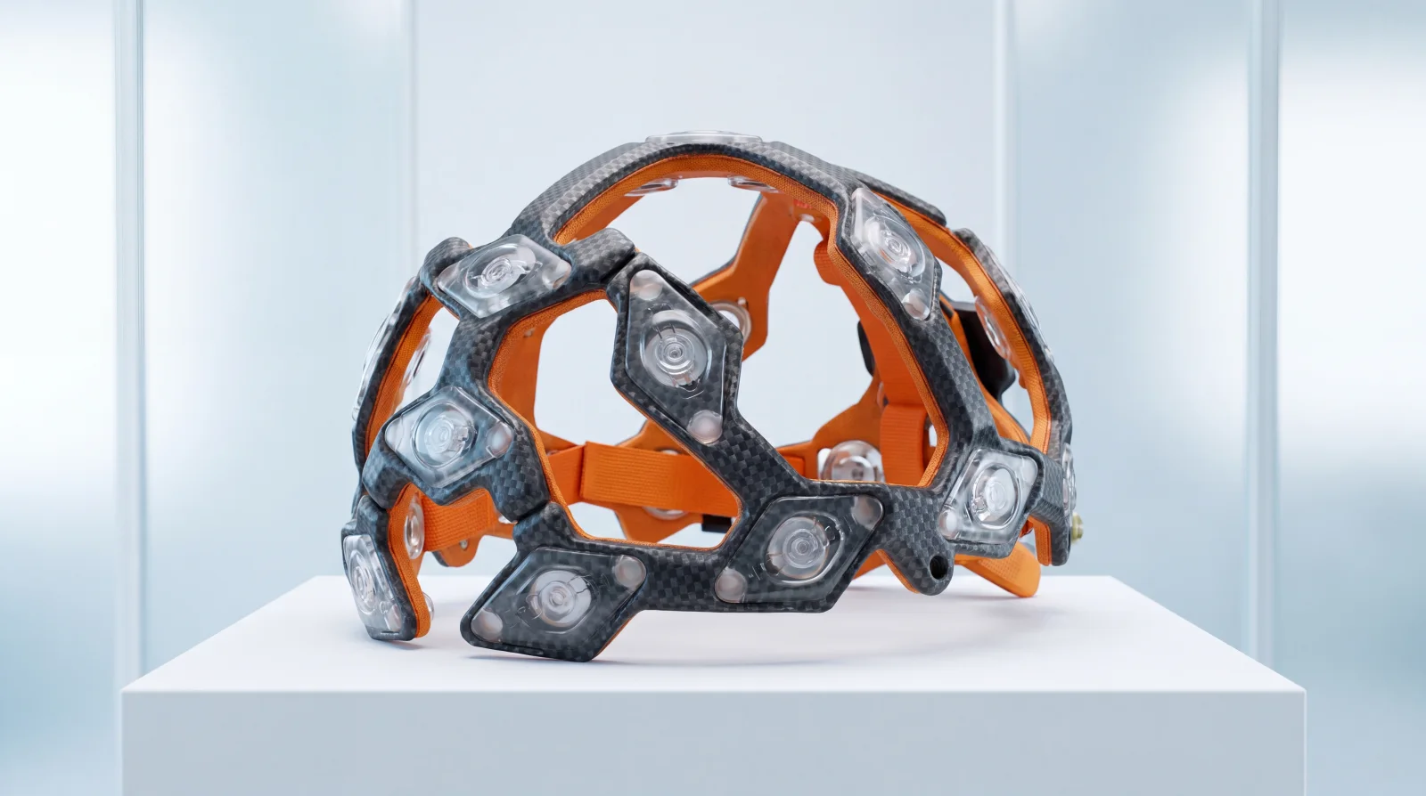 WAVi rapid-placement headset on a studio plinth